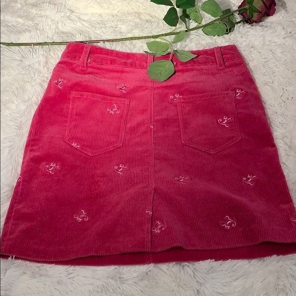 Bright pink Corderoy skirt - Picture 4 of 5